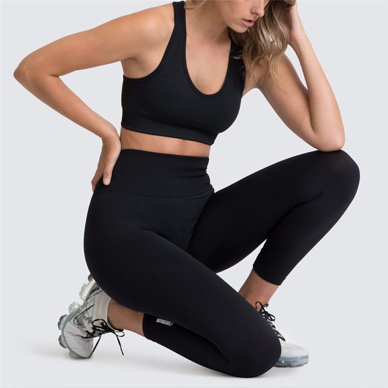 Black sports bra store and leggings